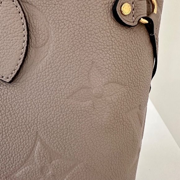 Empriente Medium Tote in Taupe/Turtledove - Picture 5 of 12